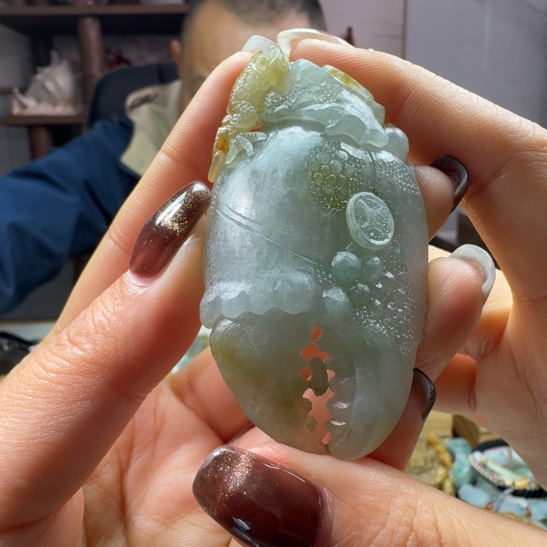 好***生定制翡翠未镶嵌蟹脚