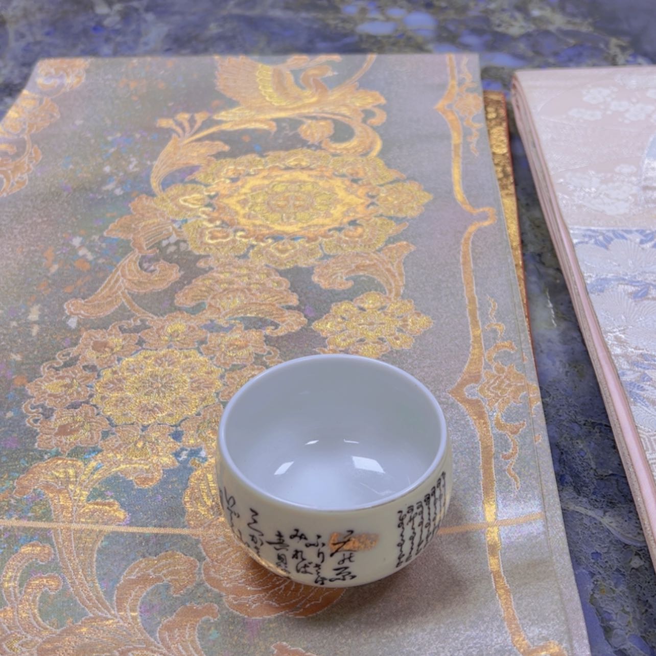 【闪购商品】陶瓷马克杯带盖勺