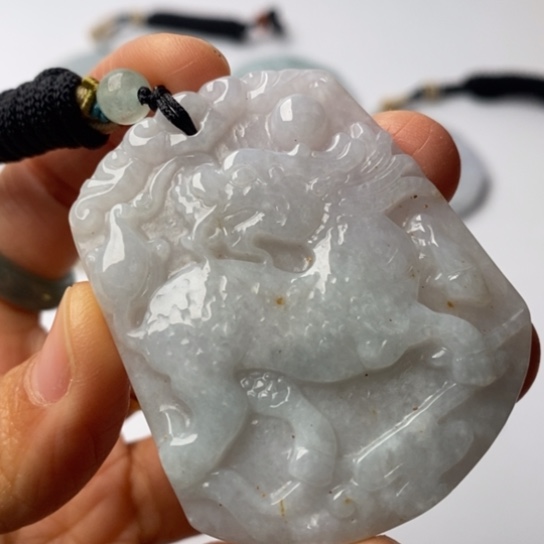 翡翠未镶嵌挂件翡翠