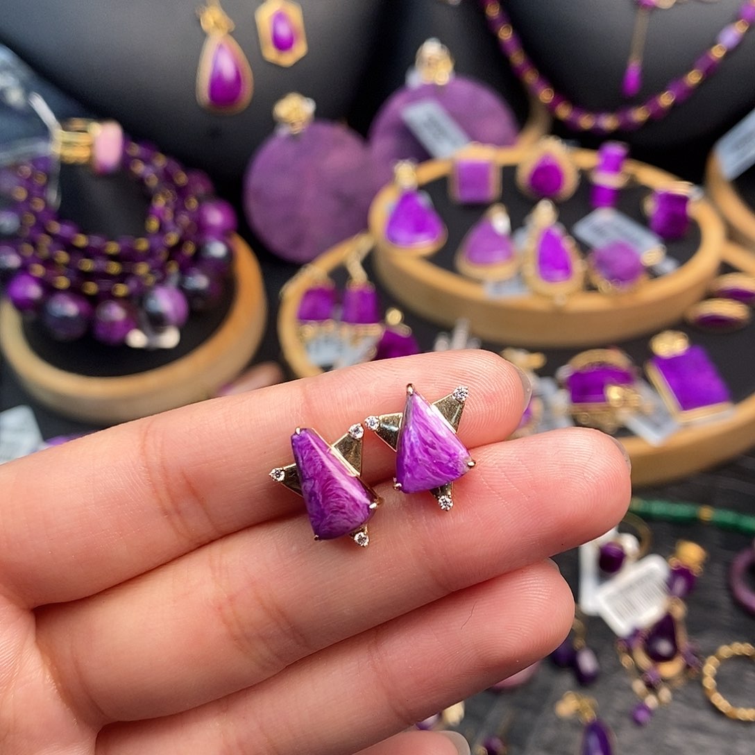 苏纪石（舒俱来）耳饰18K金镶嵌