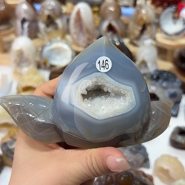 玛瑙/玉髓未镶嵌雕刻件