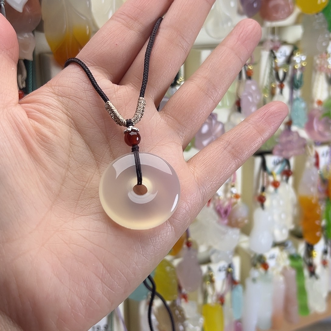 s***.玛瑙/玉髓未镶嵌颈饰