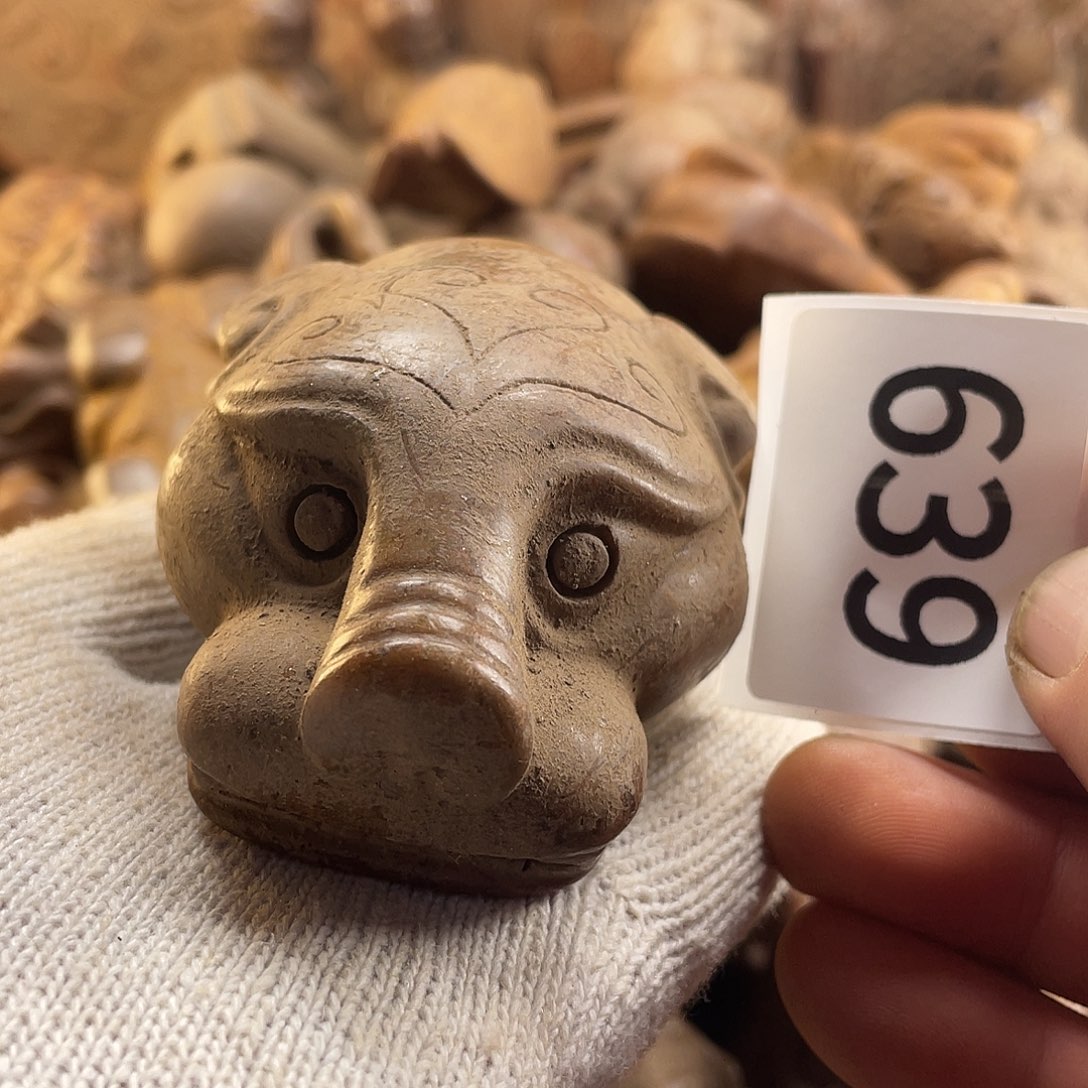 和田玉（糖玉）未镶嵌挂件