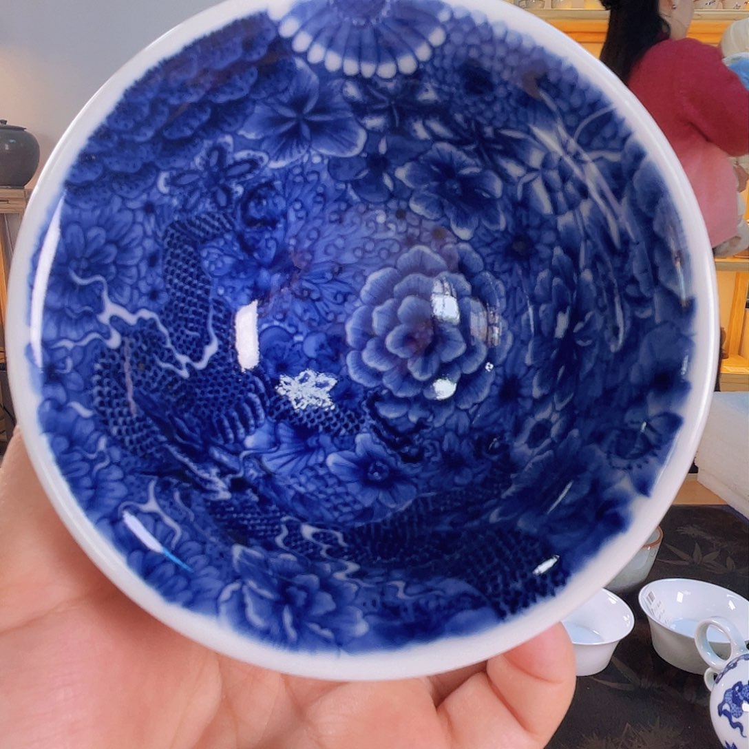 双凤柴窑青花龙纹压手杯