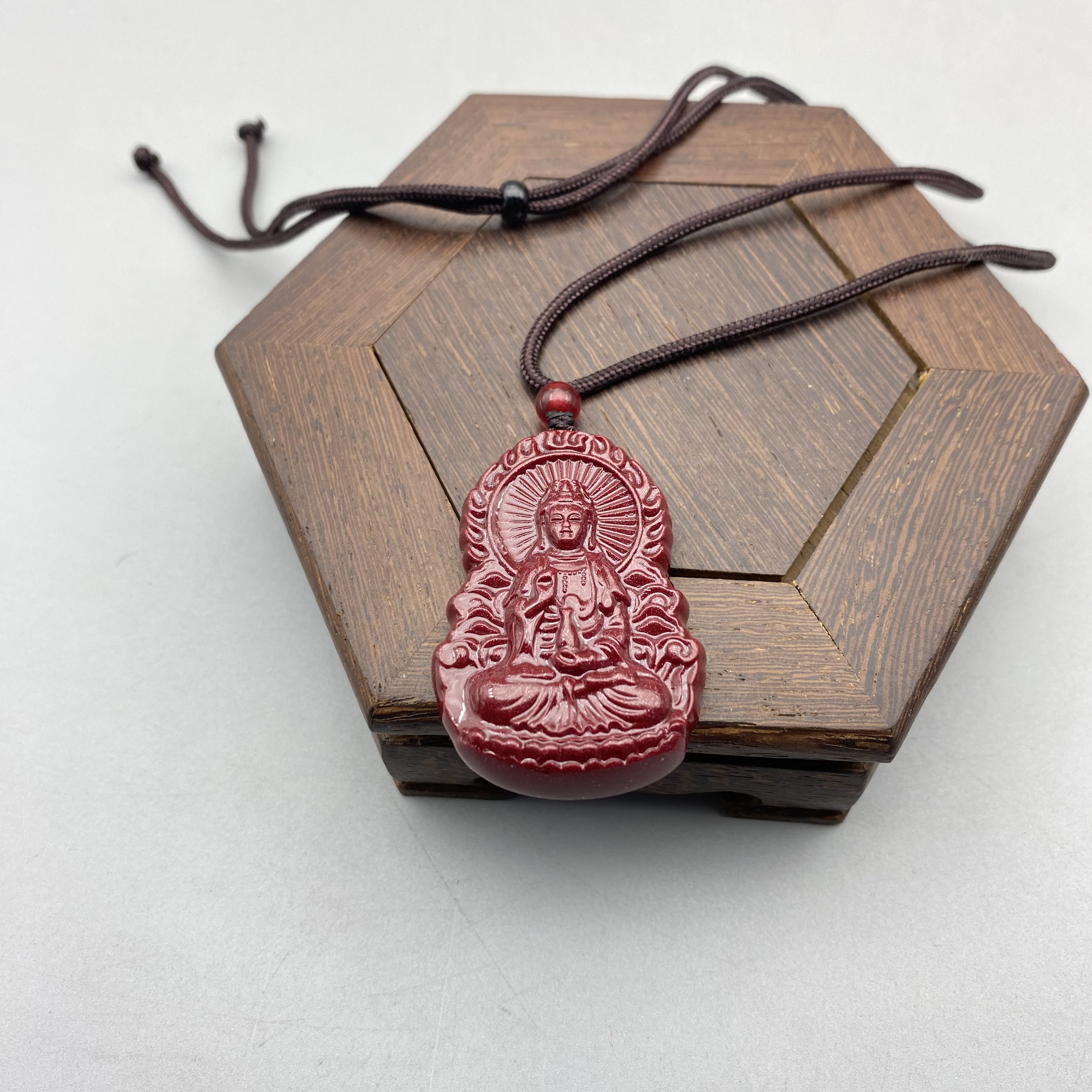 含辰砂工艺品GA486-紫色观音吊坠