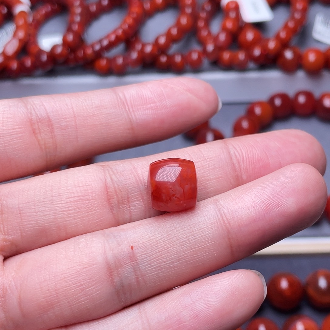 不***埃南红玛瑙未镶嵌挂件12.1mm瓦西原矿火焰纹直切单珠