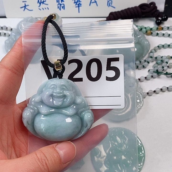 翡翠颈饰未镶嵌天然