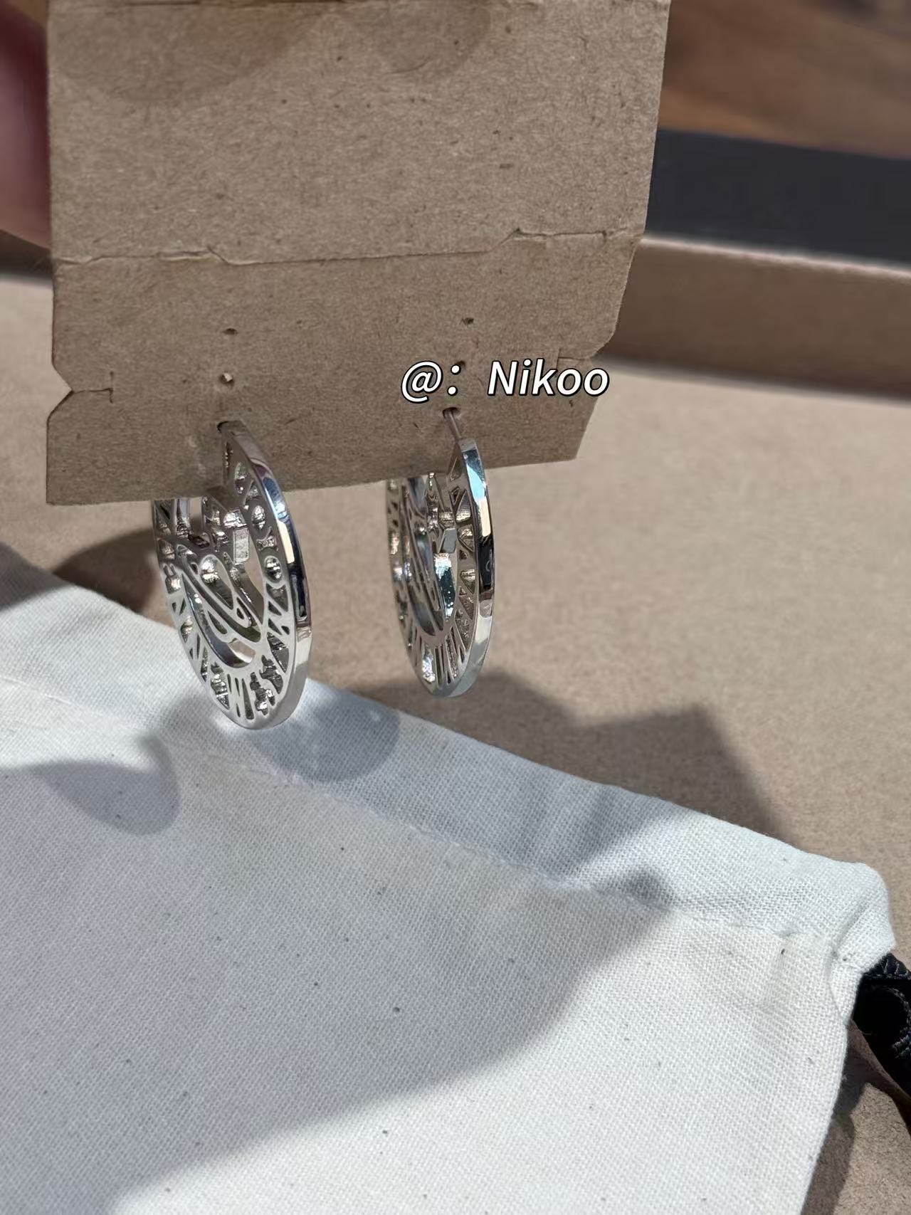 铜合金耳饰 【土星字母C环耳钉】土星耳钉轻奢时尚百搭