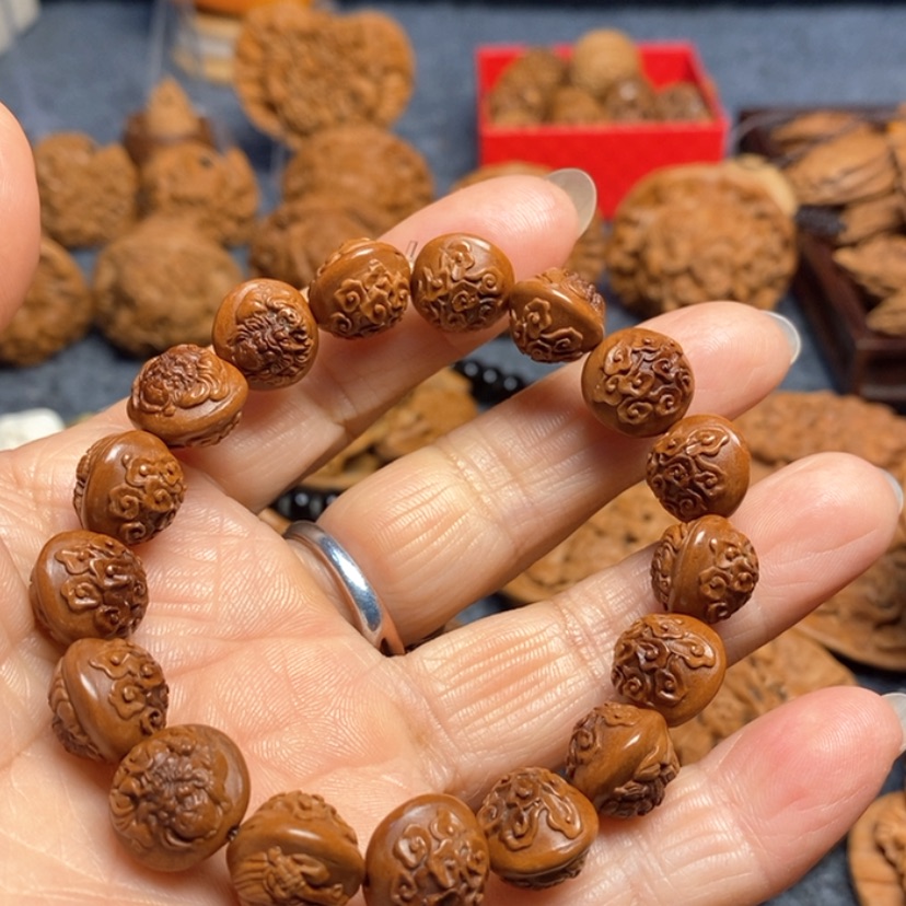 【闪购商品】手串/手链核桃卫*龙纹桃核