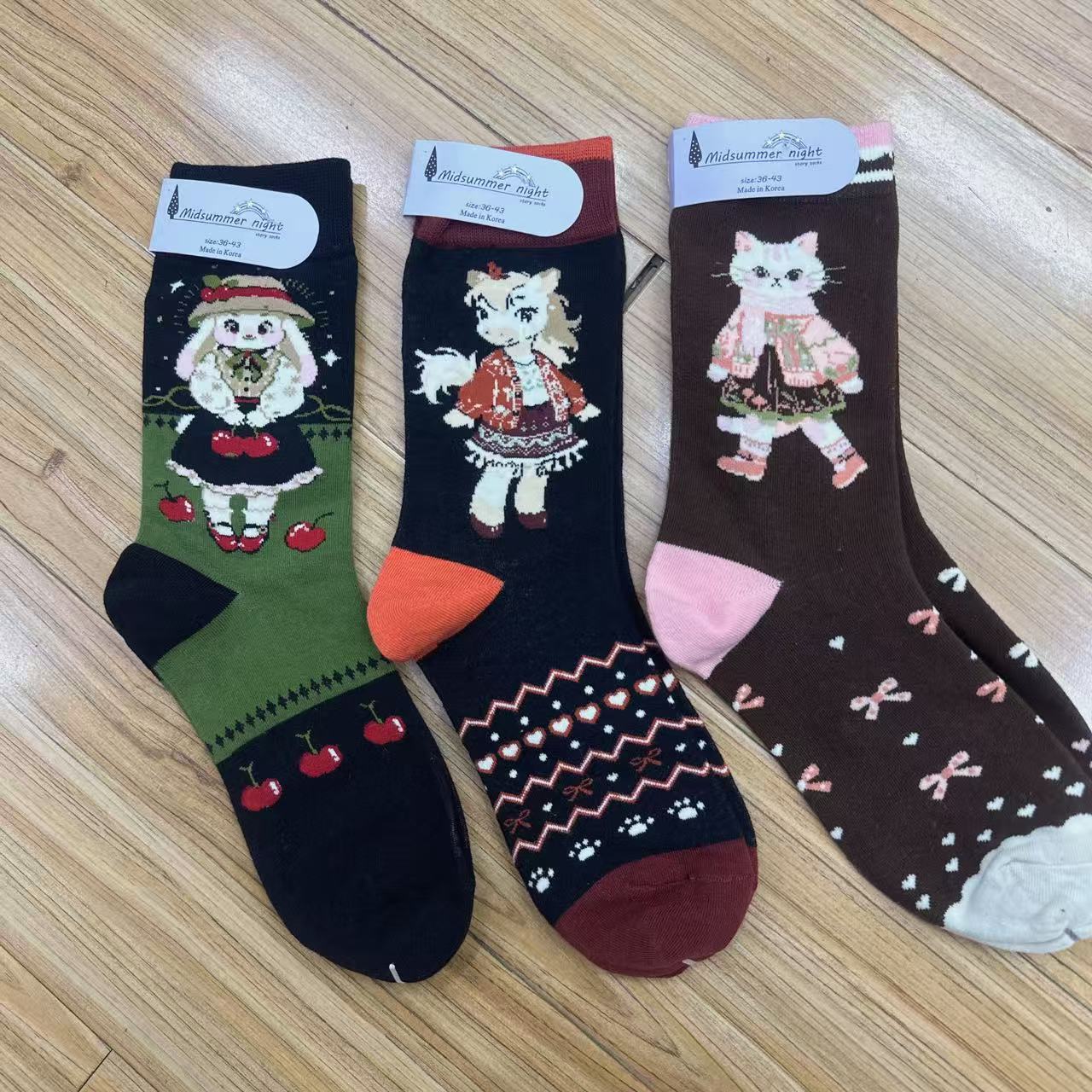 （福利三双）秋冬款棉袜透气卡通图案休闲运动风男女同款袜子55