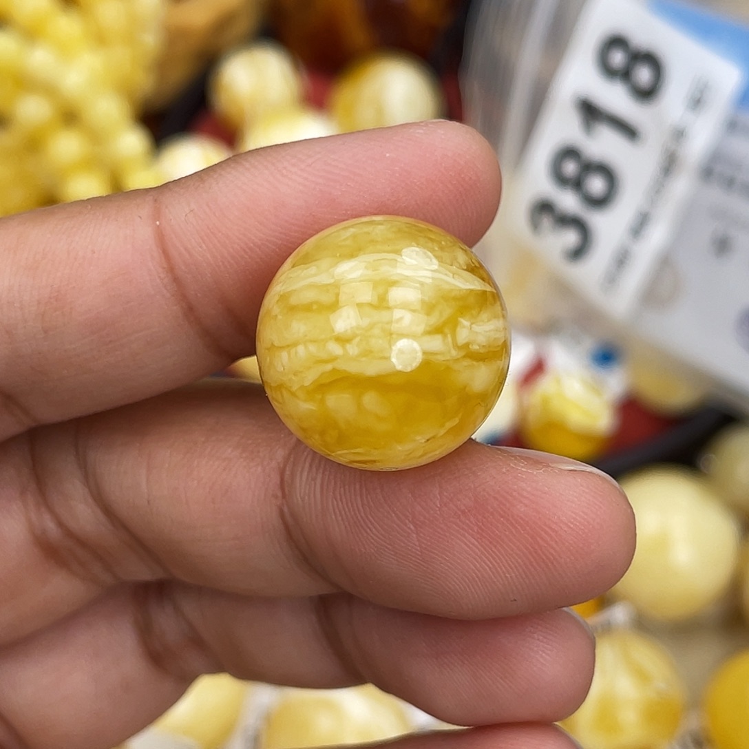 蜜蜡未镶嵌珠宝奇石18.8