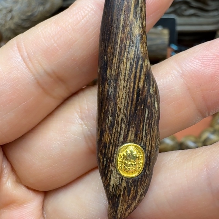 沉香吊坠馨安居沉香定制款