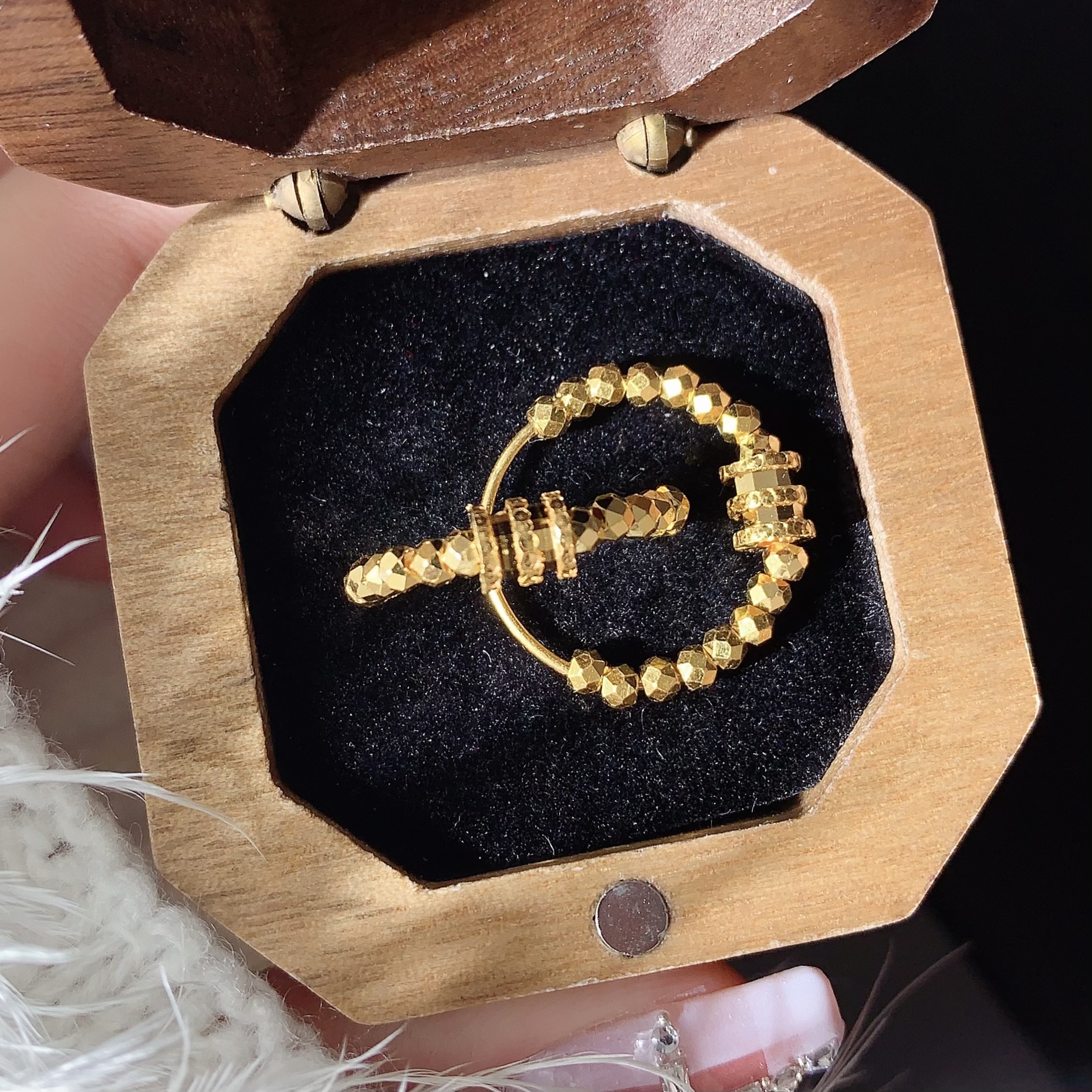 【伟新源】足金999 5G工艺 蛮腰蹦迪耳圈3.79克