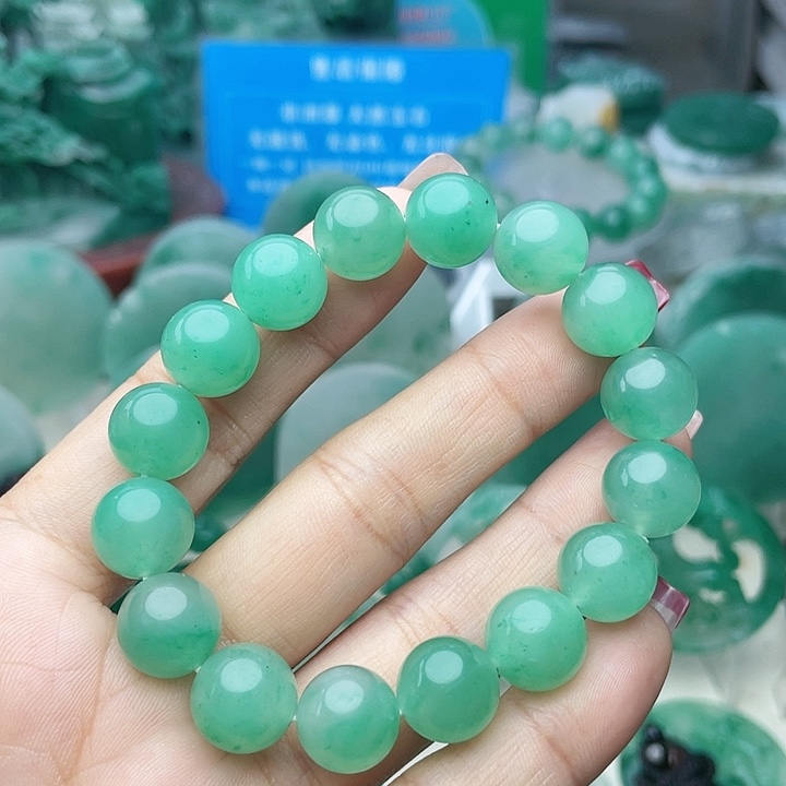 未镶嵌定制石英质玉（非洲翠）一**安