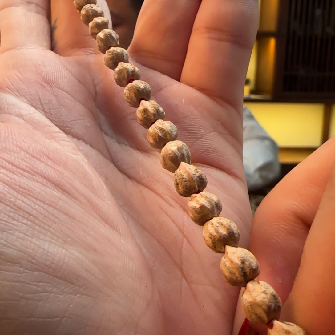 手串柏香籽/百香籽莲花6左右