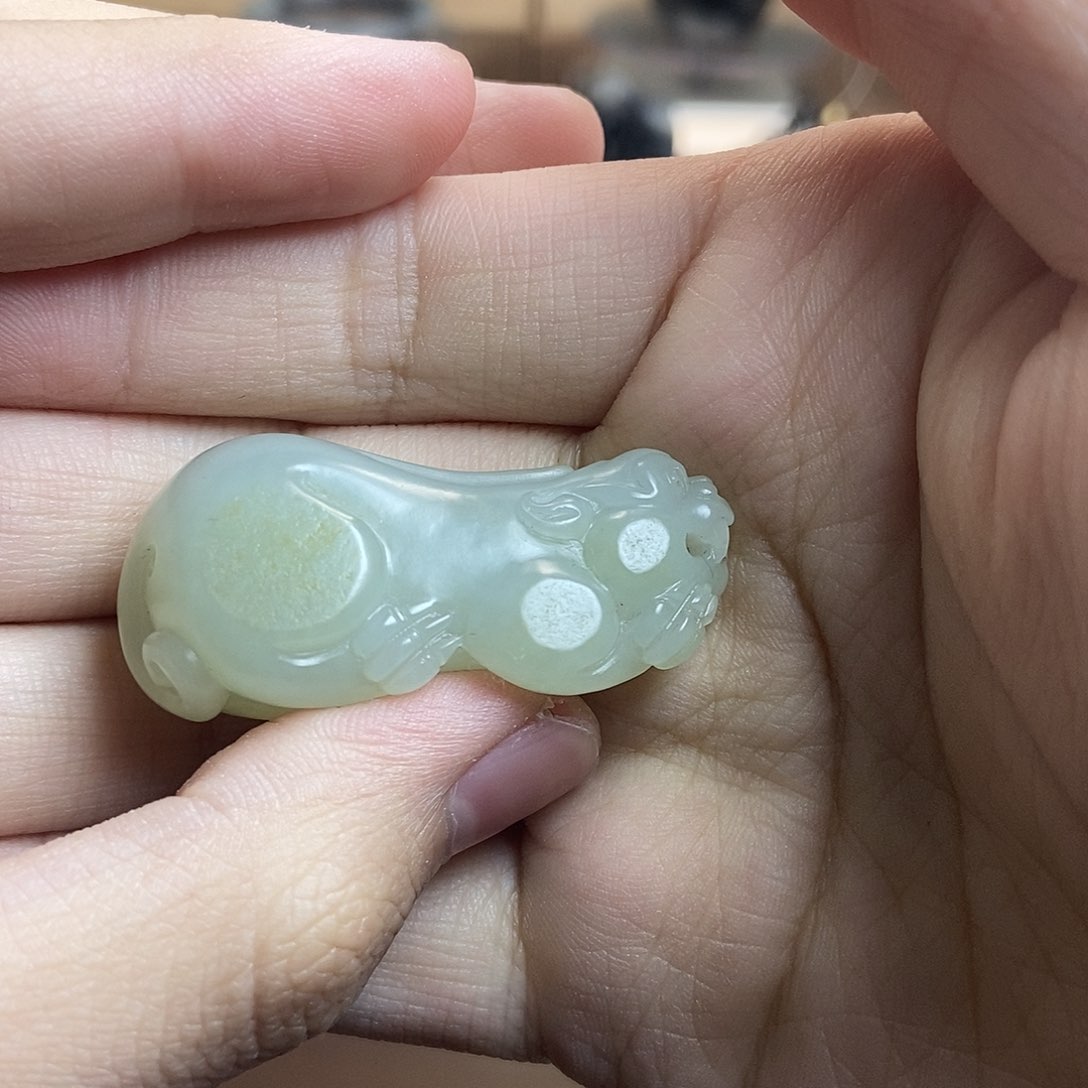 和田玉（糖玉）颈饰未镶嵌