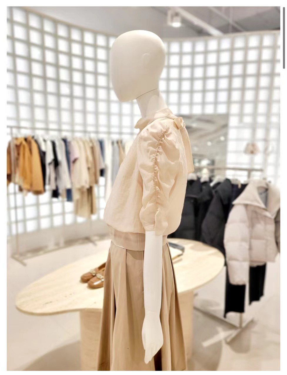 闪闪兒 气质名媛千金风时尚套装夏季休闲时尚小衫短袖泡泡袖3341