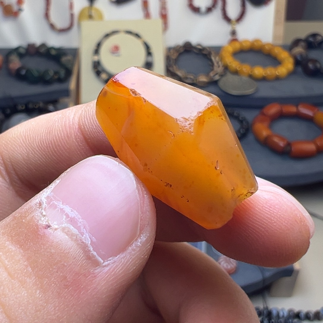 玛瑙/玉髓颈饰合金