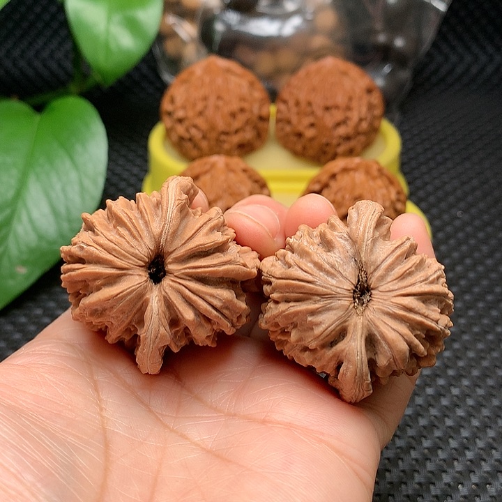 【闪购商品】把件文玩核桃41四座楼