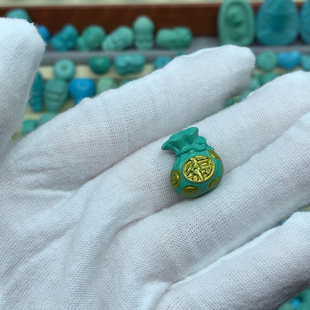 高瓷绿搓金福袋小侧挂