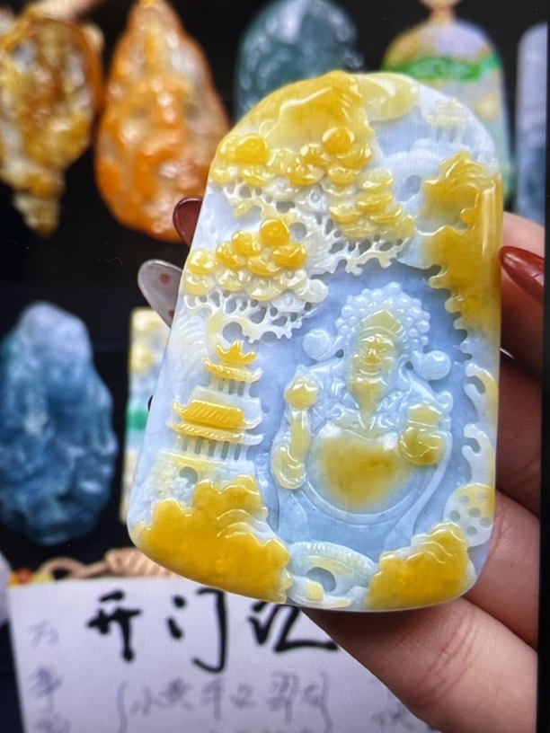 天然A货翡翠一证一物基地发货