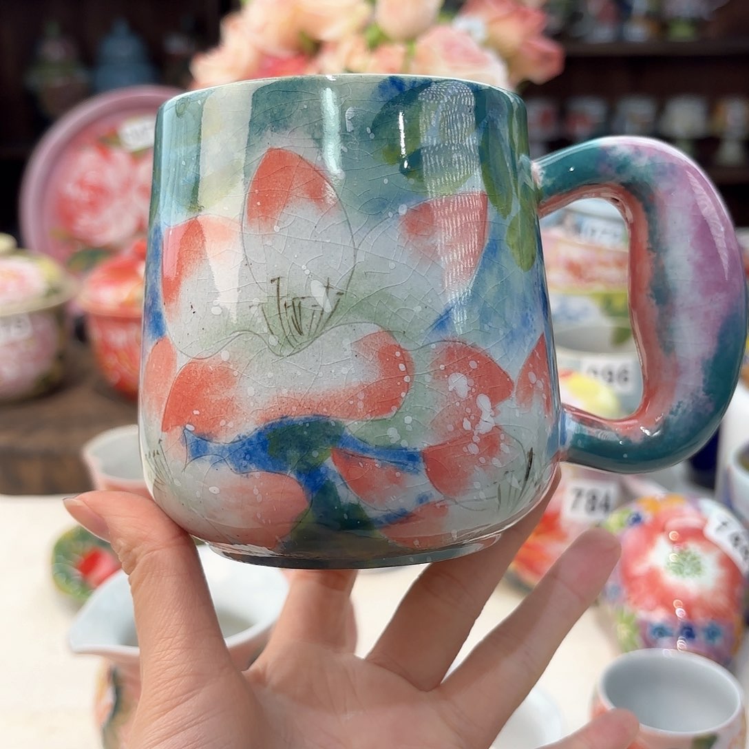 瓷片兔兔好可爱呀打