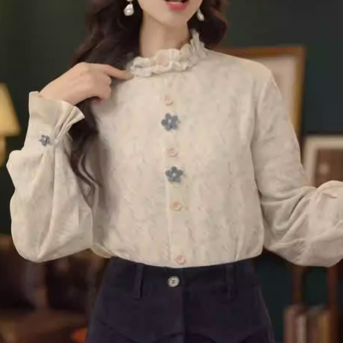 【晴雨甘露】复古港风花朵木耳边立领秋冬厚款休闲百搭衬衫上衣