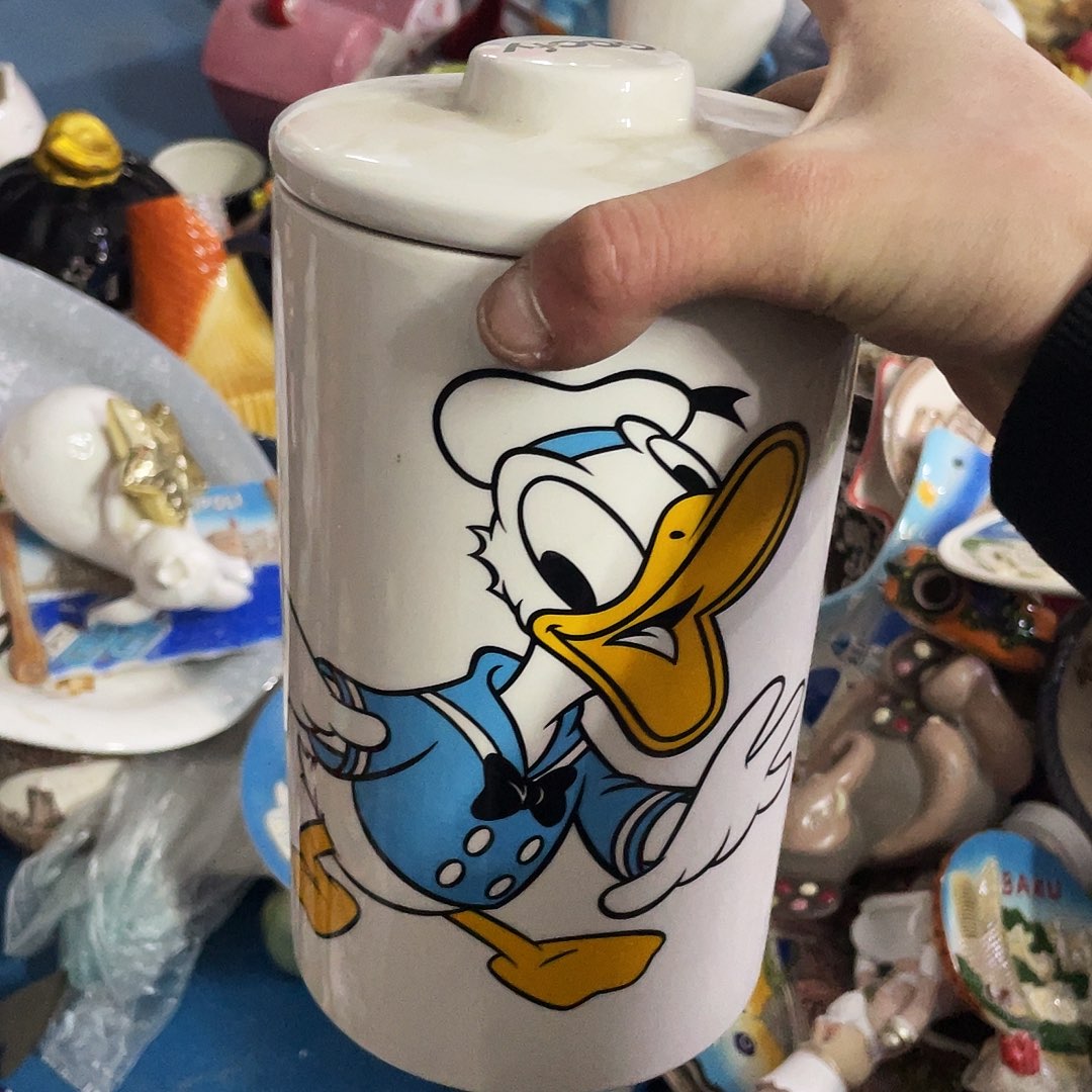 摆件   微瑕。          