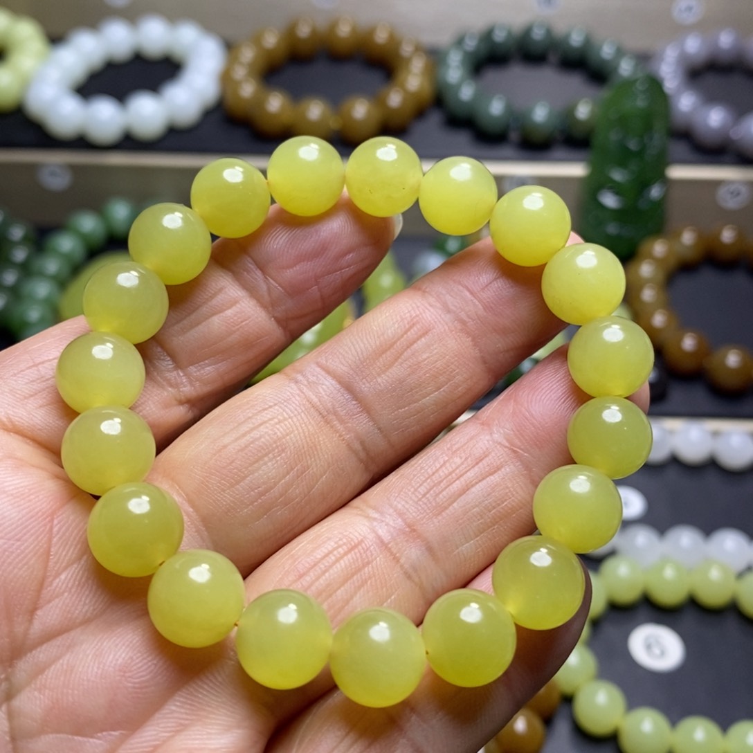 和田玉手串未镶嵌