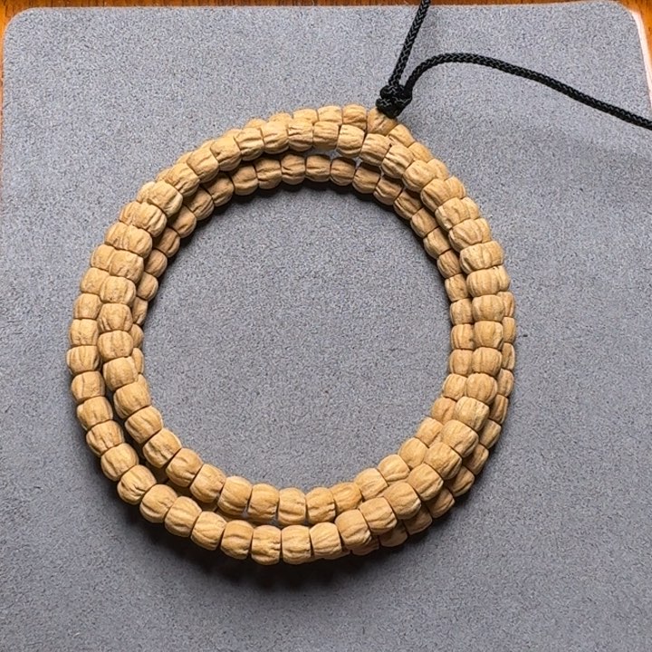 柏香籽/百香籽手串风***年