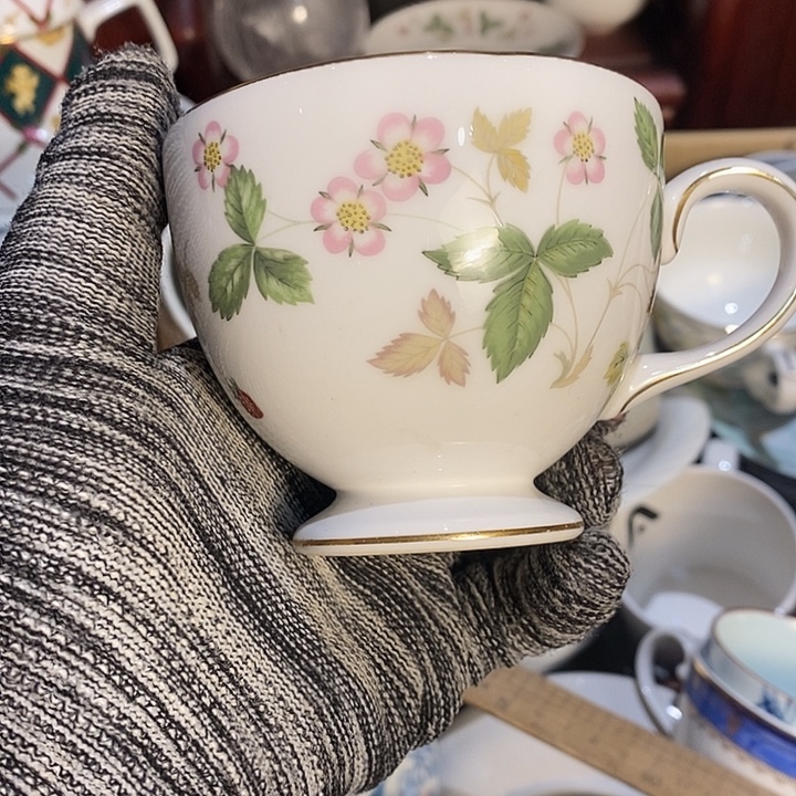 贾***雯瓷片瓷片瓷片瓷片