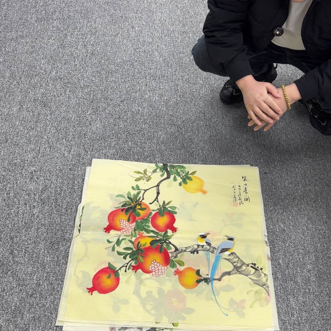 国画卖字画的小老板