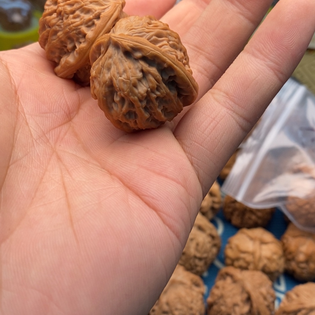 你****吊坠文玩核桃文玩核桃手把件白狮子