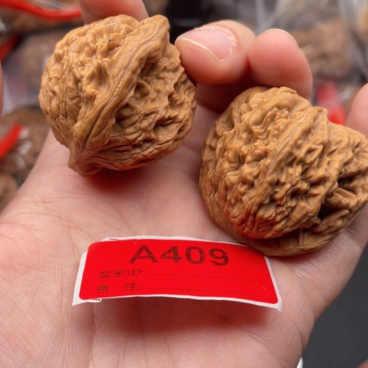 文玩核桃吊坠核桃