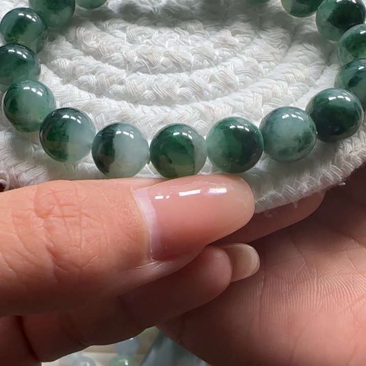 翡翠未镶嵌手链卡9.9