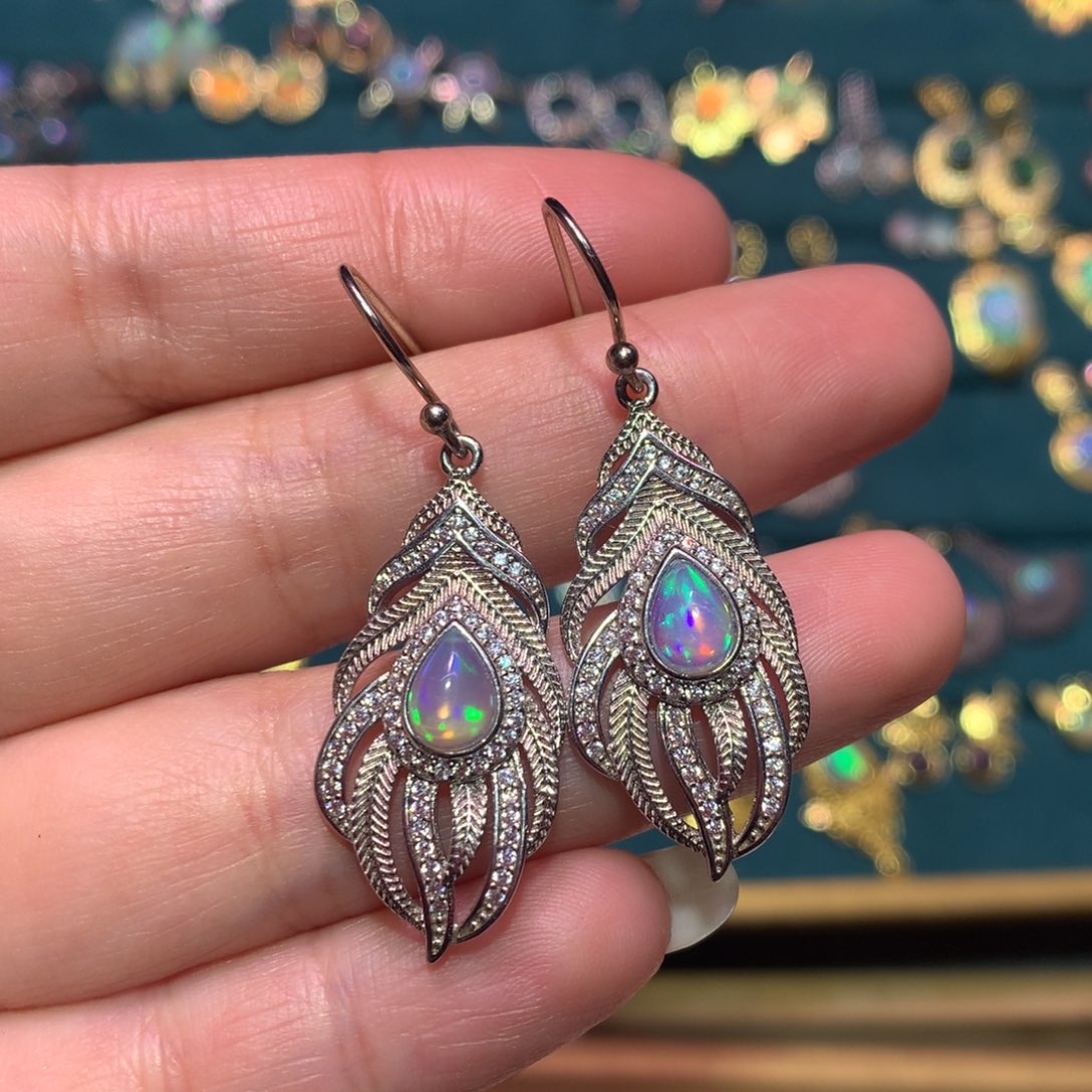 银S925镶嵌欧泊耳钉款式