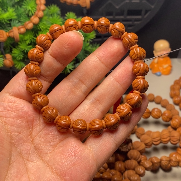桃核手串11特价玉龙脊手串