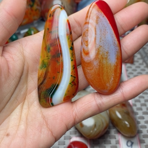 未镶嵌玛瑙/玉髓珠宝奇石用****9打孔不退不换