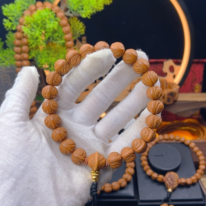 桃核吊坠野生桃核小尺寸手持