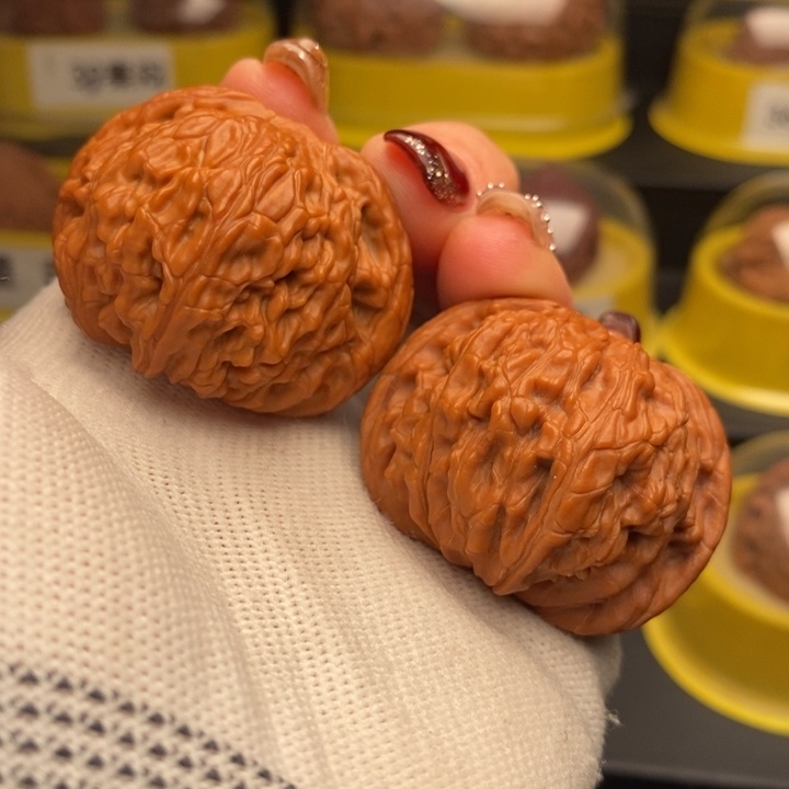 笑*磨盘文玩核桃把件