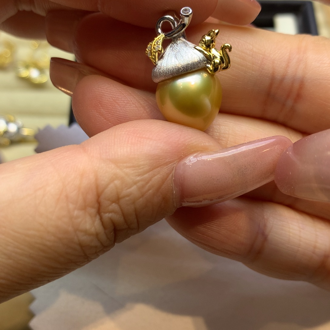 颈饰银S925镶嵌海水珍珠