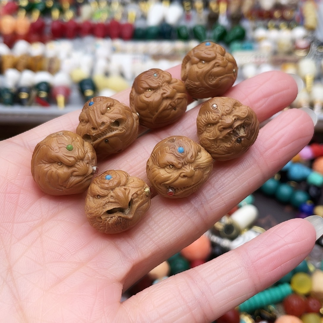 玛瑙/玉髓未镶嵌珠宝半成品