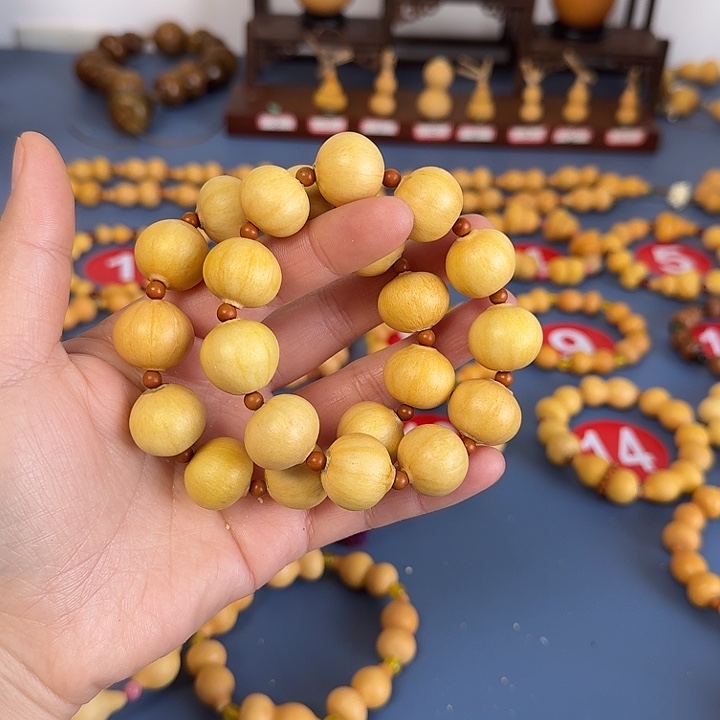 大***1天然葫芦水滴手串