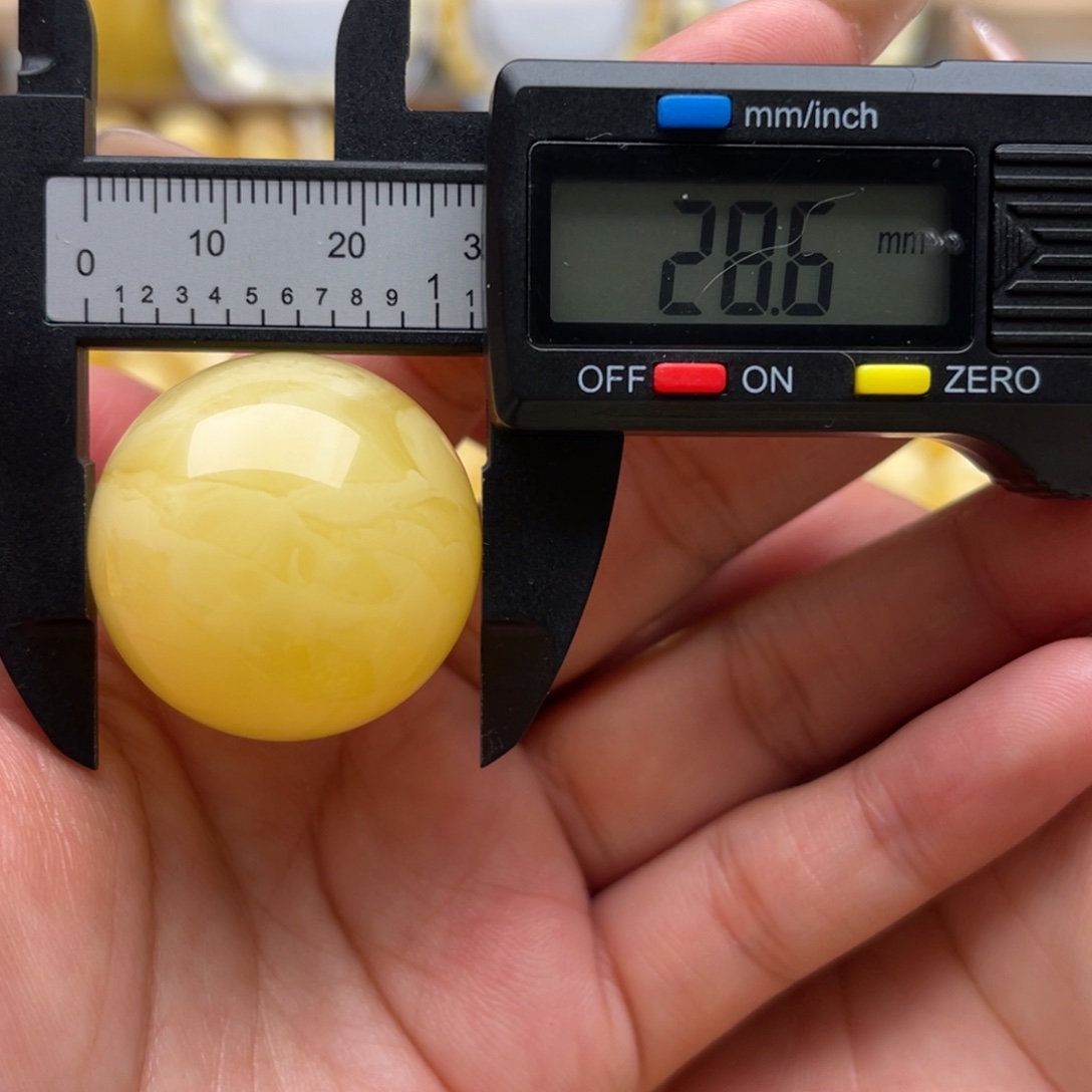 琥珀未镶嵌裸石蜜蜡圆珠笑