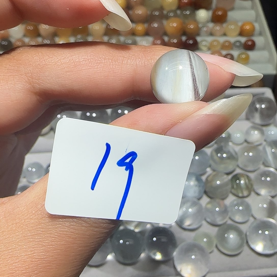 未镶嵌手链水晶豌**?