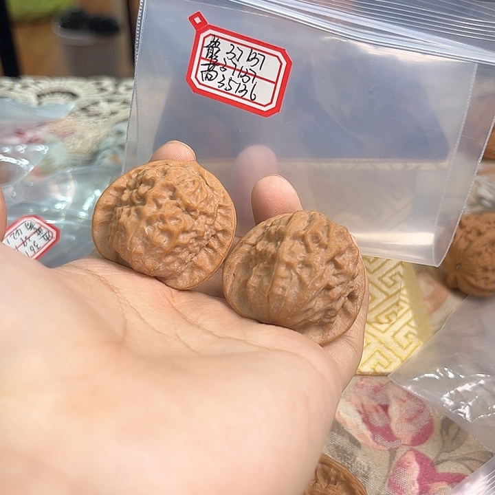 文玩核桃把件官印
