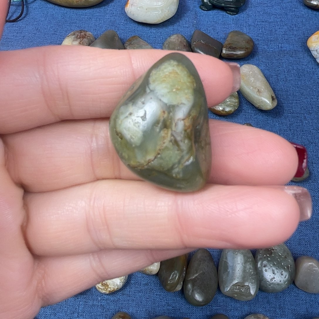 和田玉珠宝奇石未镶嵌极*～