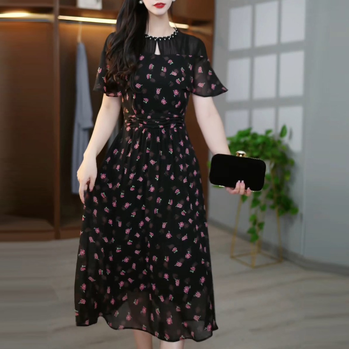 夏季短袖碎花连衣裙女新款时尚轻奢减龄显瘦女人味裙子5257#