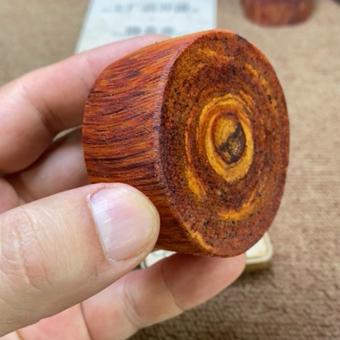 藤类91克降真香绿油黄金甲厚度3.0