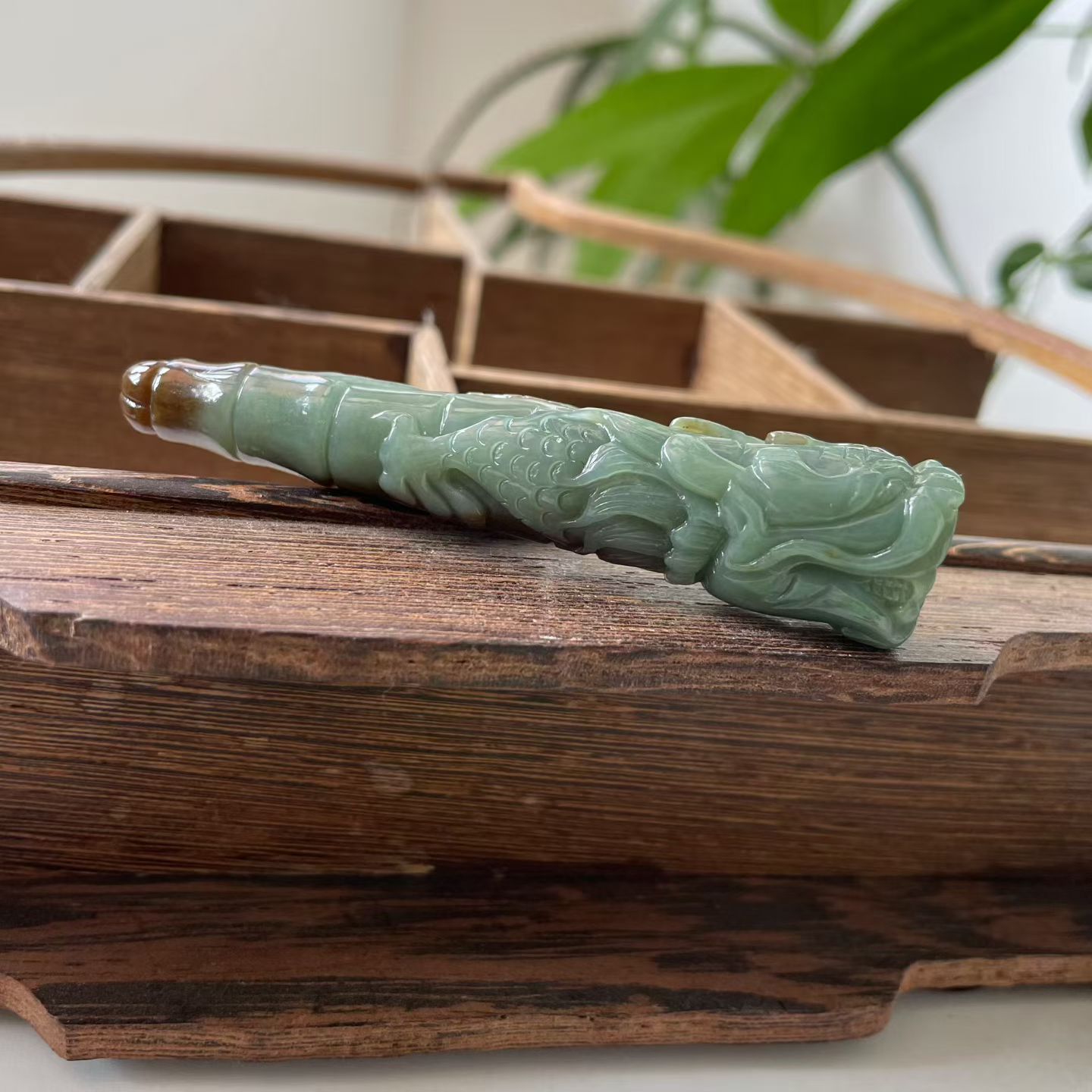 和田玉盘龙烟嘴手把件天然玉石手工雕刻把玩件